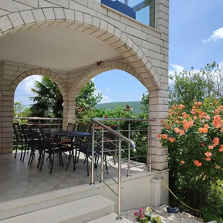 Almas Villa *