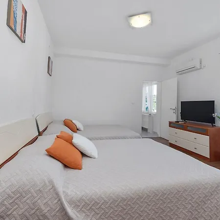 Almas Villa Neoric