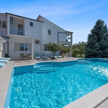 Villa Almas *