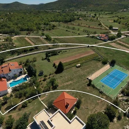 Almas Villa *
